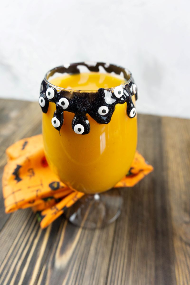 Have a little Halloween fun with this flavorful Hocus Pocus Cocktail. Made with pumpkin puree, pumpkin vodka, and orange juice! Hocus Pocus Cocktail with Pumpkin Vodka